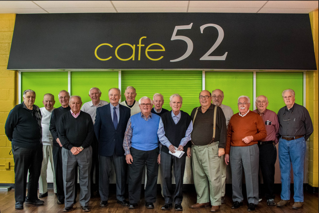 Cafe 52